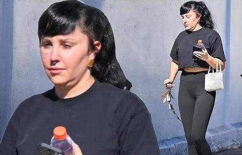 吃瓜系统娱乐圈一口气看完,一网打尽，尽享八卦盛宴  第1张